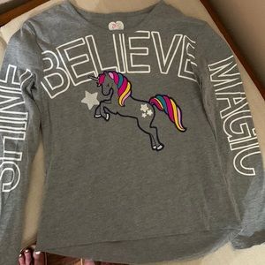 BNWOT Believe Unicorn shirt size 8
